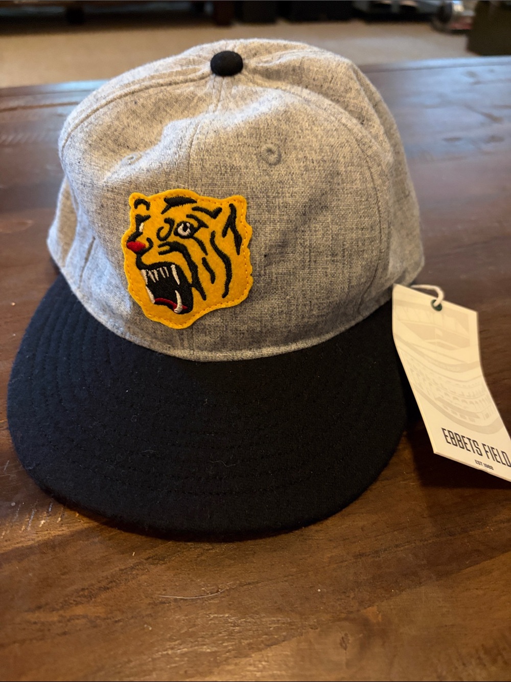 NWT Ebbets Field Osaka Tigers profit hat 71/4